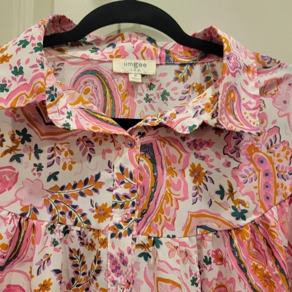 Umgee Pink Paisley Collared Button-Down Blouse Shirt Medium Lightweight - Picture 4 of 10